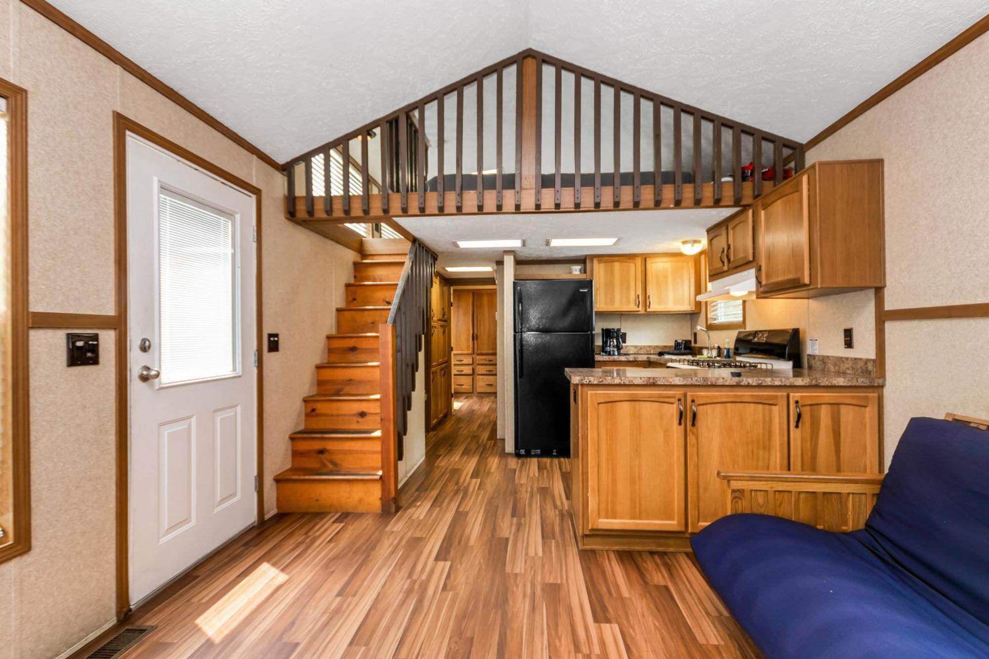 Villa Jellystone Park Birchwood Acres à Greenfield Park Extérieur photo